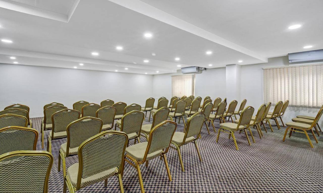 Treebo Trend The White Tree Hope Farm Junction Hotel Bangalore Exterior foto